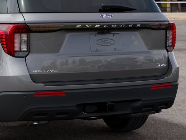 New 2027 Carbonized Gray Metallic Ford Active image 23
