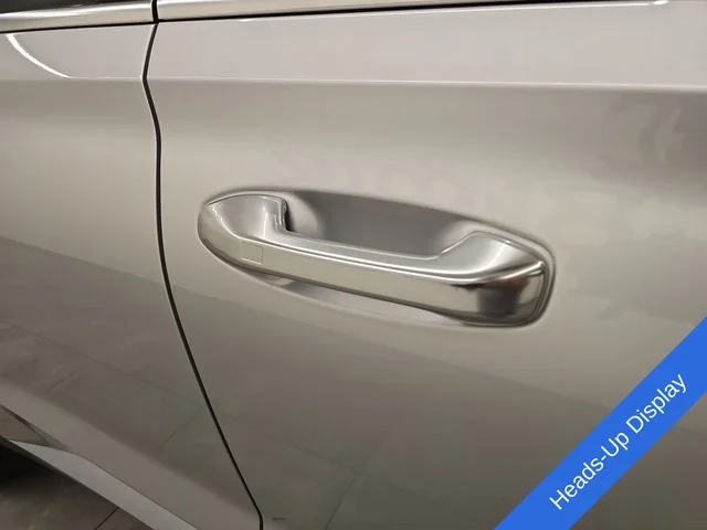 Used 2025 Silver Hyundai Calligraphy image 8