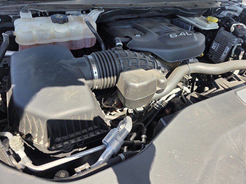 Used 2022 Bright White Clearcoat JEEP SERIES I 4X4 image 21