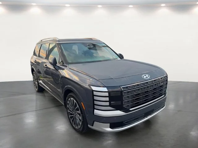 Used 2026 Gray Hyundai Calligraphy image 9