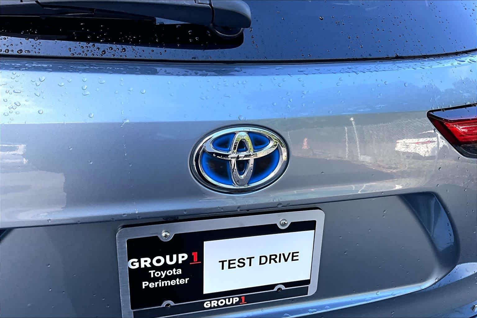 Used 2020 Moon Dust Toyota Hybrid LE image 31