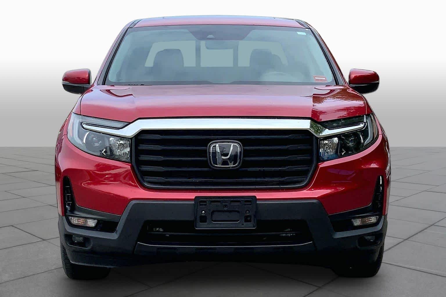 Certified Used 2021 Radiant Red Metallic Honda RTL image 4