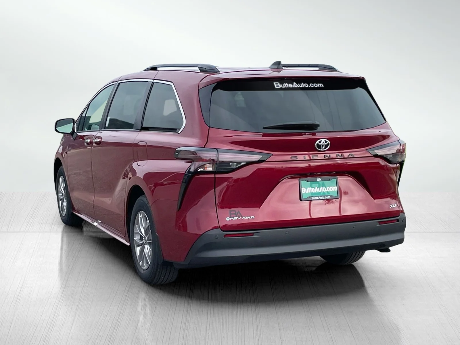 New 2026 Ruby Flare Pearl Toyota XLE image 5