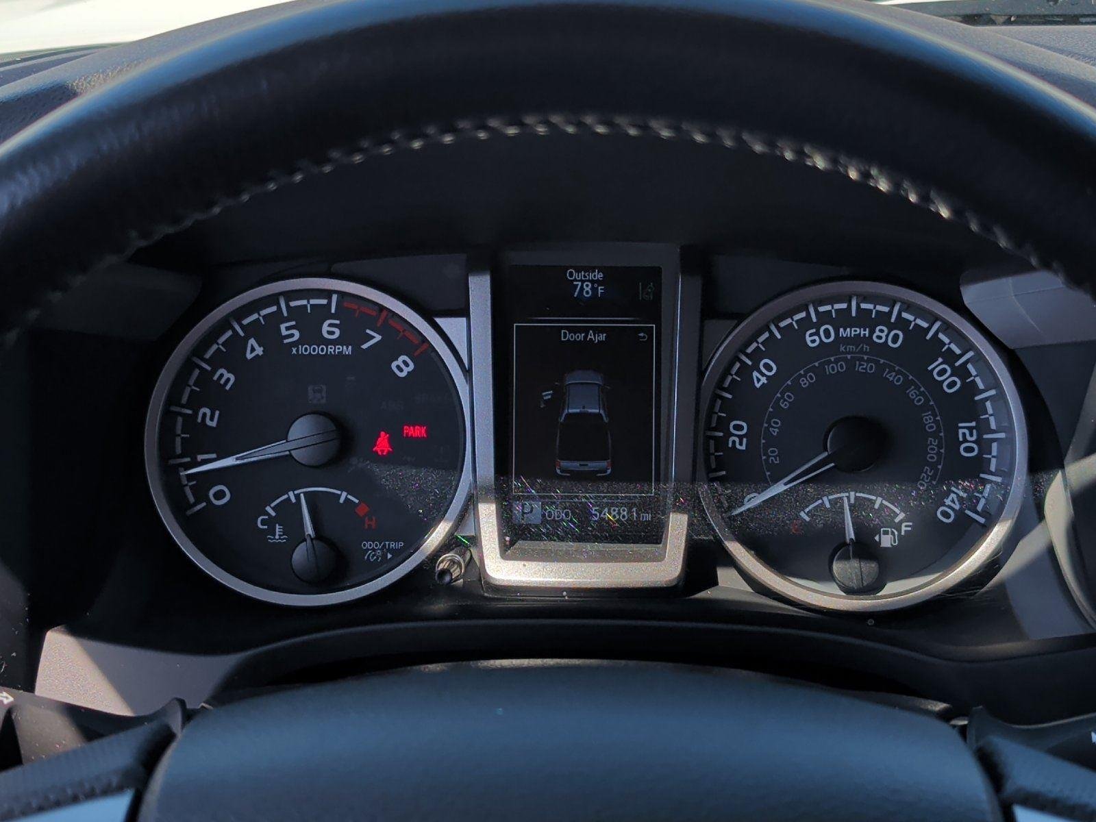 Used 2023 Ice Cap Toyota SR5 image 21