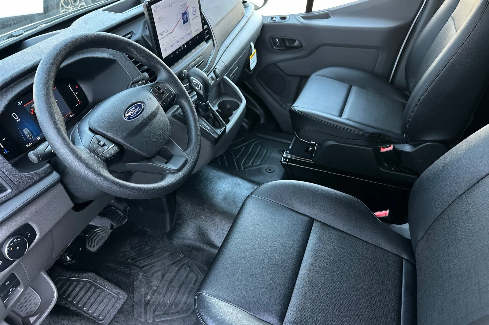 New 2026 Oxford White Ford Cargo Van image 9