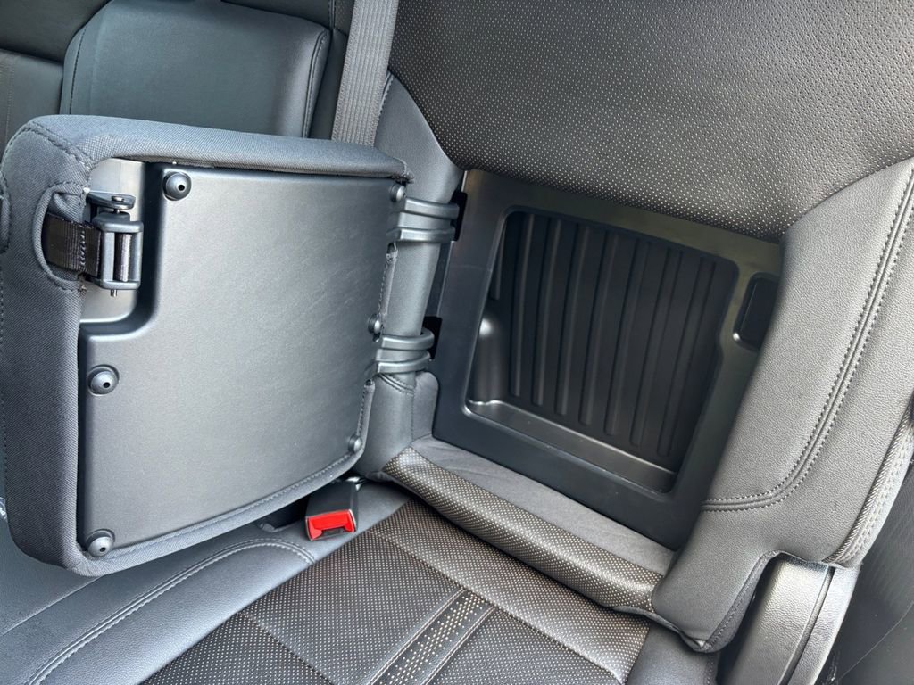 New 2026 Sterling Gray Metallic Chevrolet High Country image 30