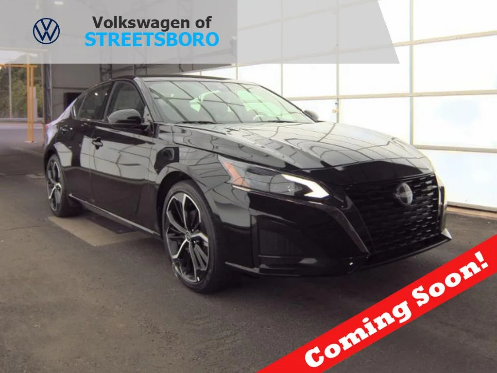 2025 Nissan Altima 2.5 SR's photo