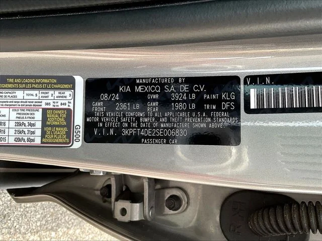 Used 2025 Gray Kia LXS image 21