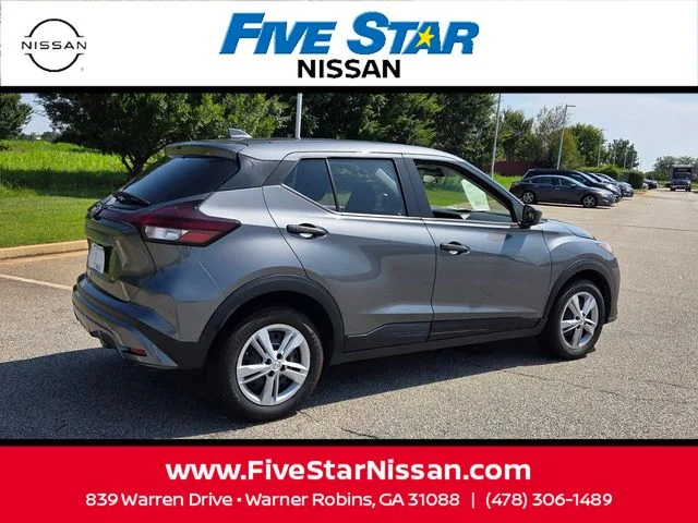Used 2025 Gray Nissan S image 13