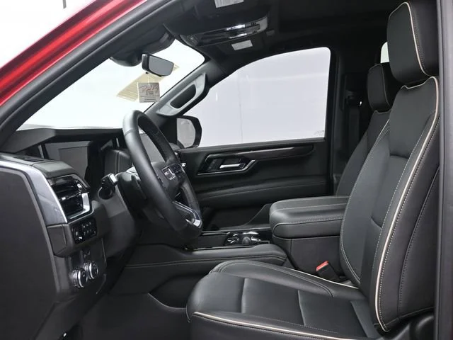 Used 2025 Volcanic Red Tintcoat GMC Elevation image 9
