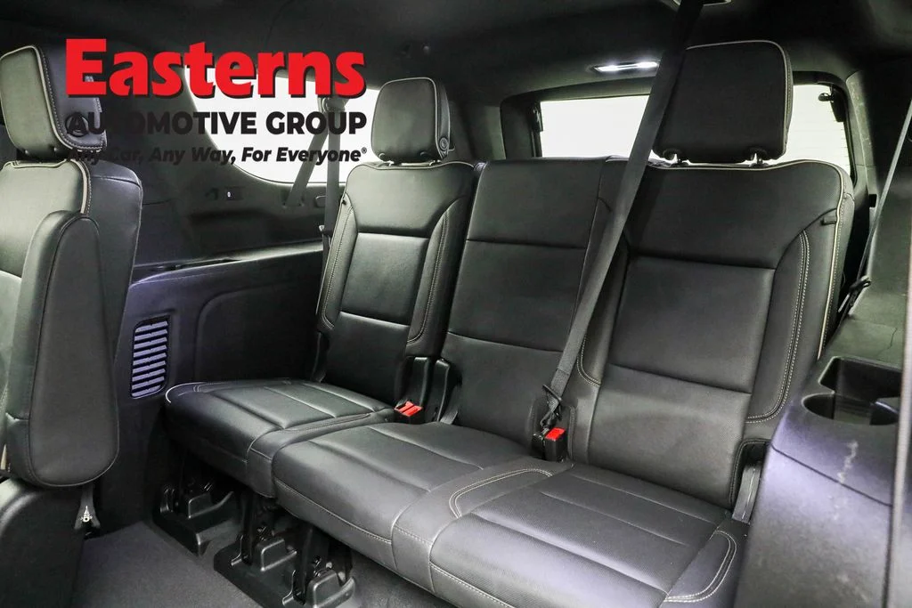Used 2023 Gray Chevrolet Premier image 29