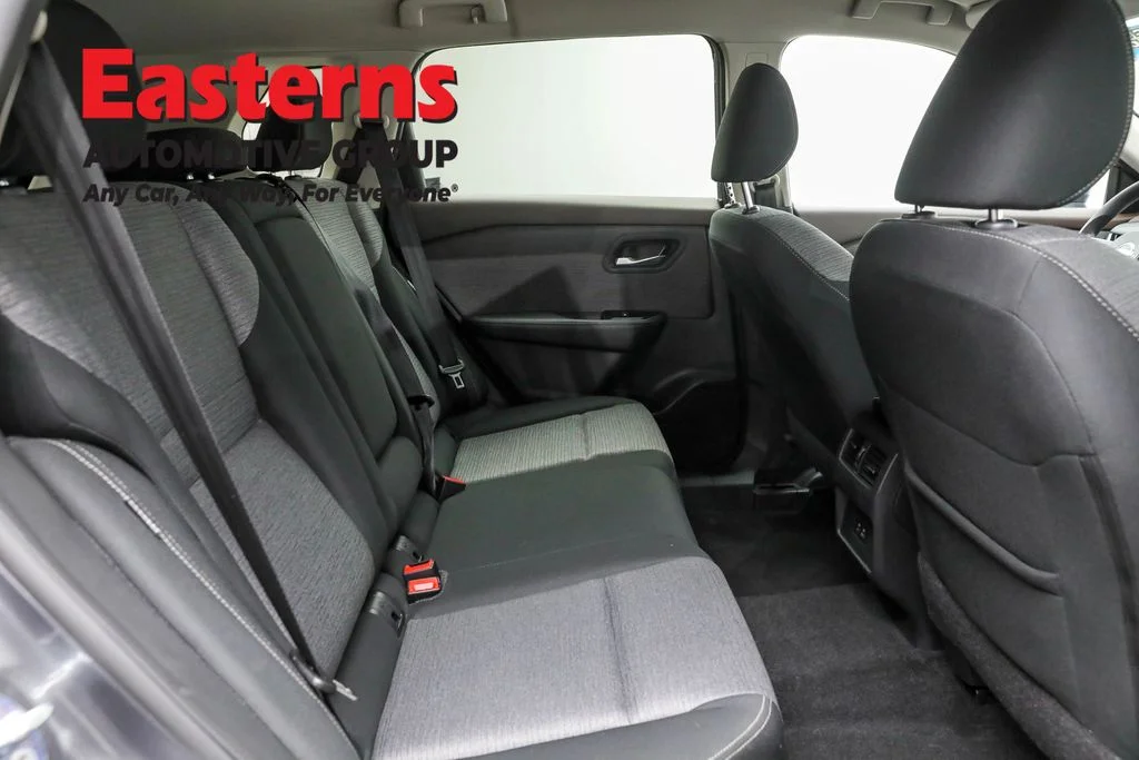 Used 2023 Gray Nissan SV image 23