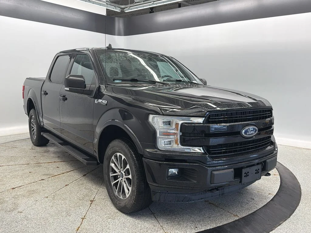 Certified Used 2020 Black Ford Lariat image 3