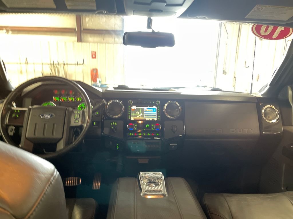 Used 2010  Ford Harley-Davidson image 20