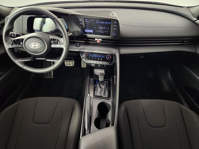 Certified Used 2025 Silver Hyundai SEL Sport image 12