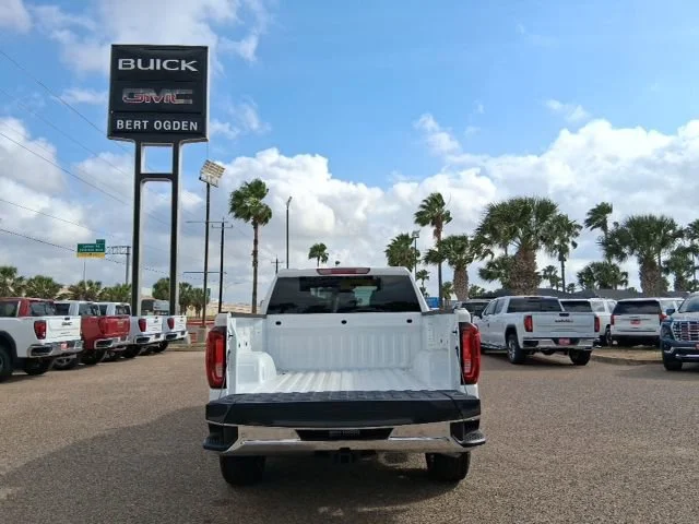 2026 GMC Sierra 1500 SLT - Photo 6