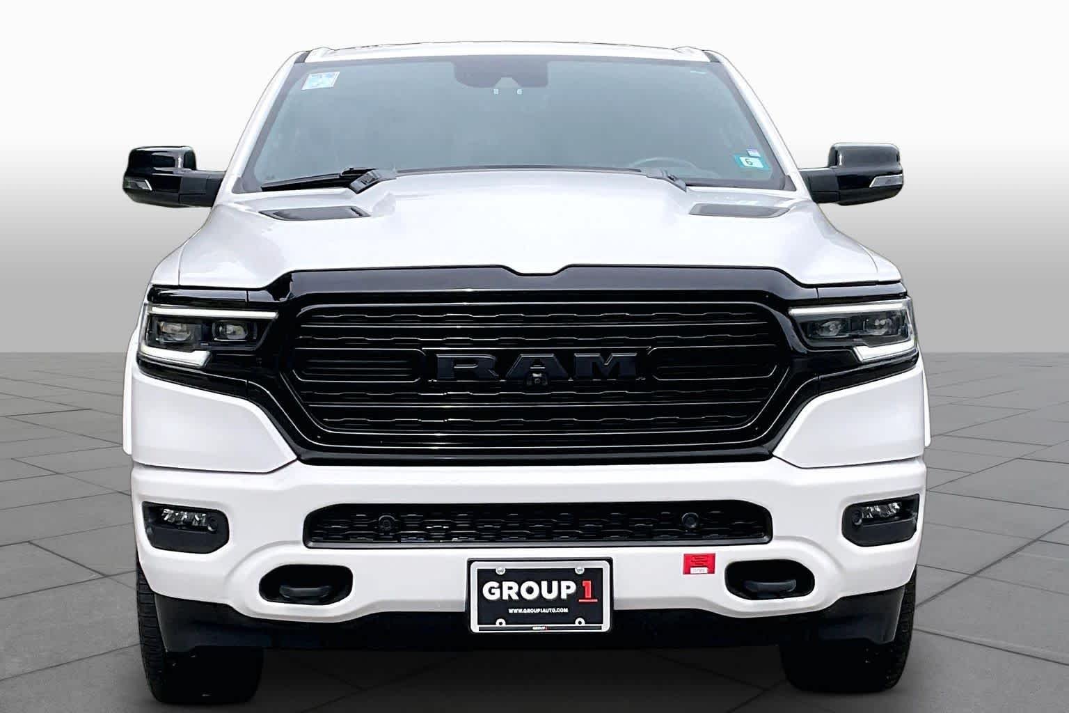 Used 2023 Ivory White Tri-Coat Pearlcoat Ram Limited image 3
