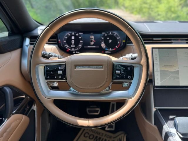 Used 2024 Carpathian Gray Premium Metallic Land Rover Autobiography image 22