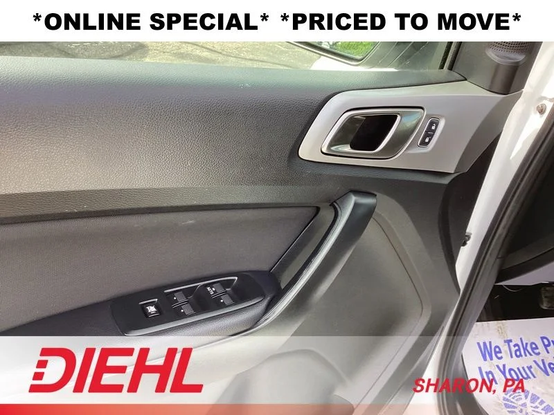 Used 2023 White Ford XLT image 15