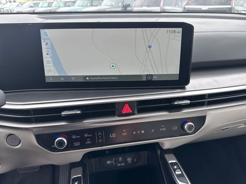 Certified Used 2025 Black Kia S image 28
