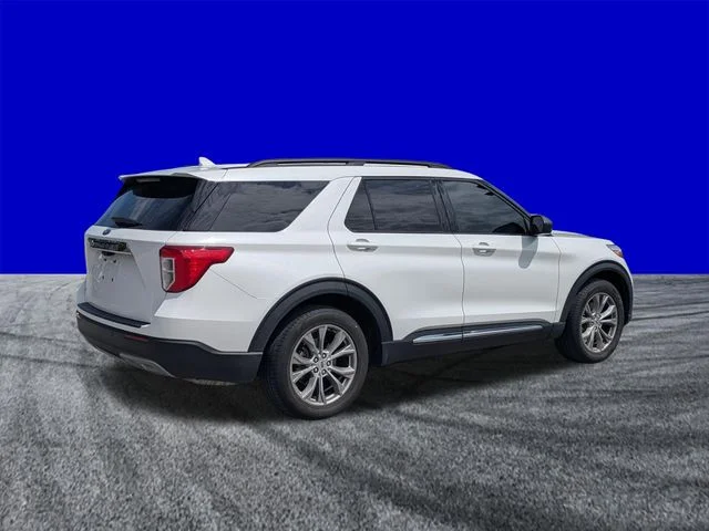 Certified Used 2022 Star White Ford XLT image 4