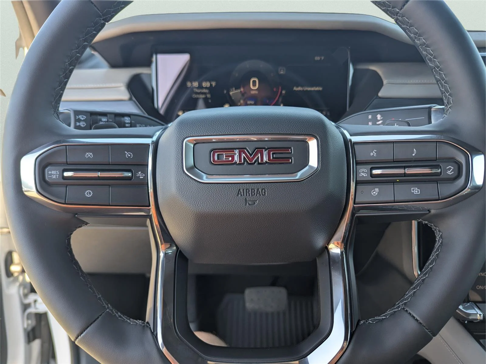 New 2026 Summit White GMC Elevation image 24