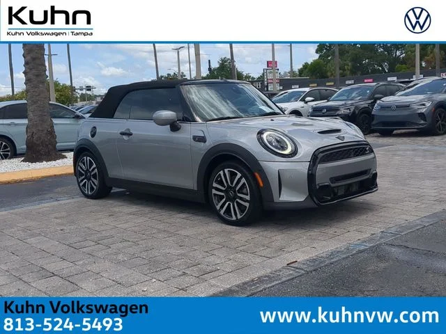 2024 MINI Convertible Cooper S's photo