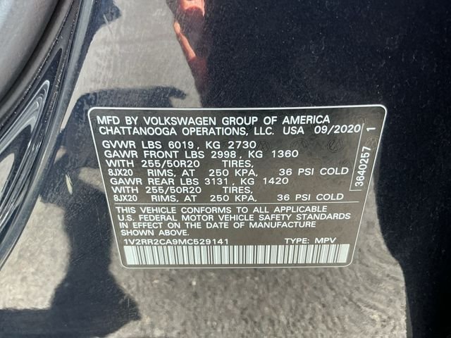 Used 2021 Black Volkswagen 3.6L V6 SE w/Technology R-Line image 25