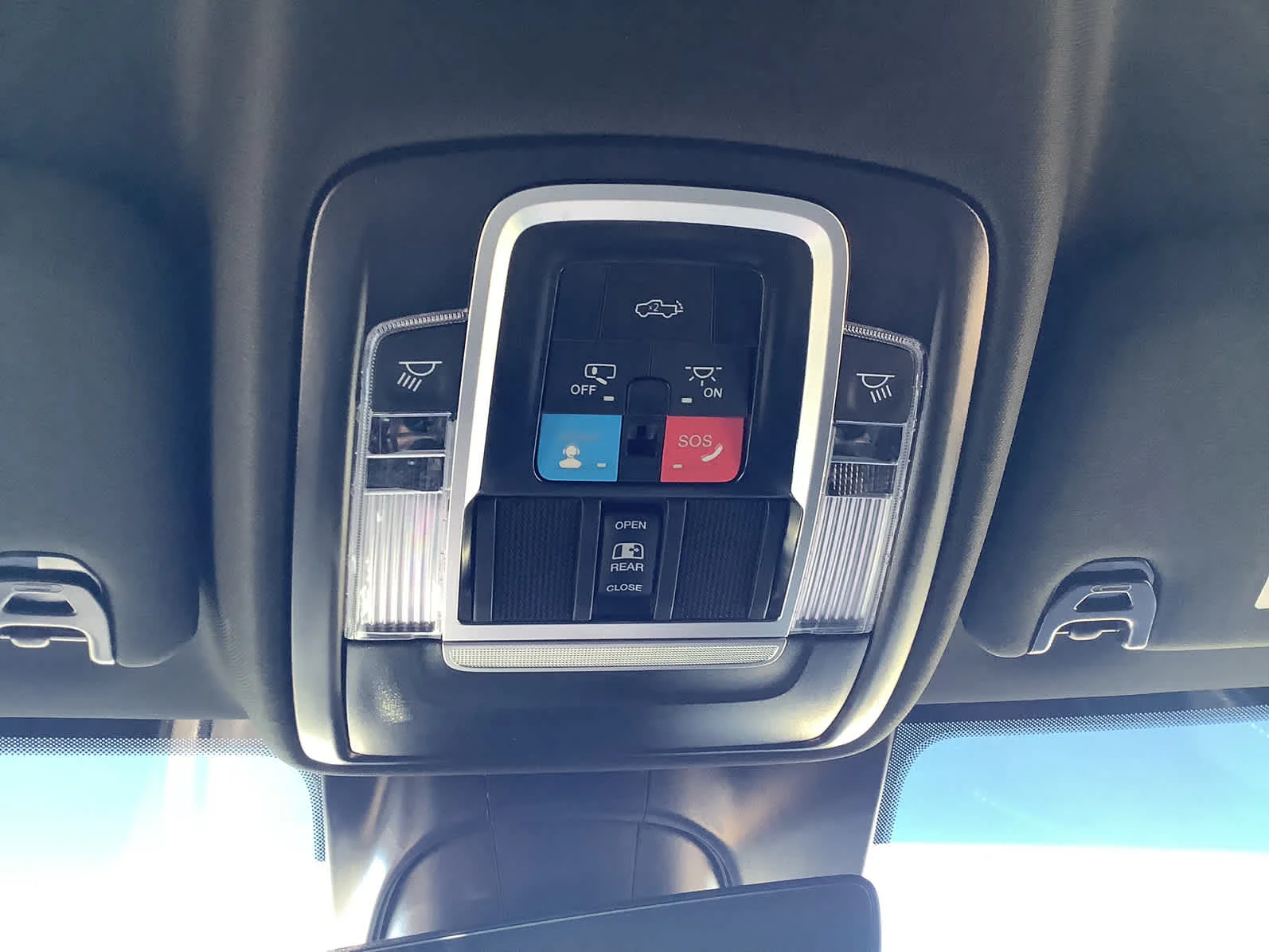 2025 RAM 2500 Rebel - Photo 31