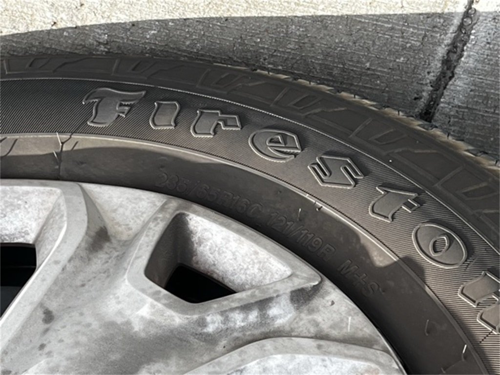 2023 Ford Transit photo 2