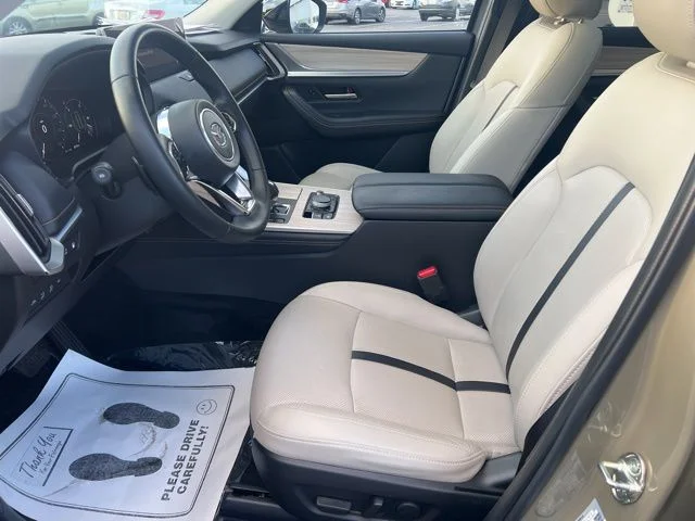 2025 Mazda CX-70 Premium Package - Photo 25