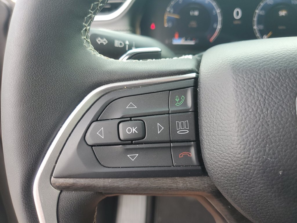 Used 2025 Gray Jeep Limited image 14
