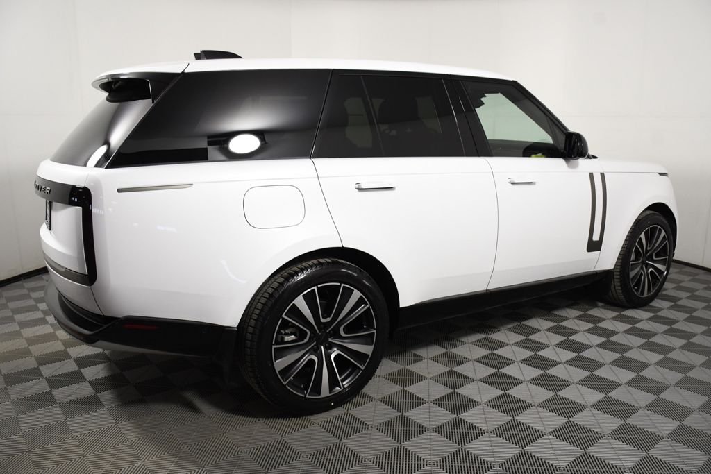 2026 Land Rover Range Rover SE - Photo 7