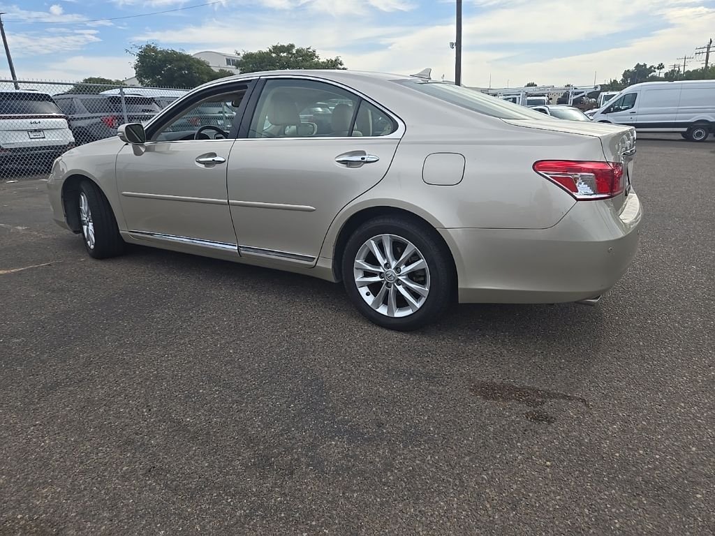 Used 2012 Beige Lexus 350 image 6