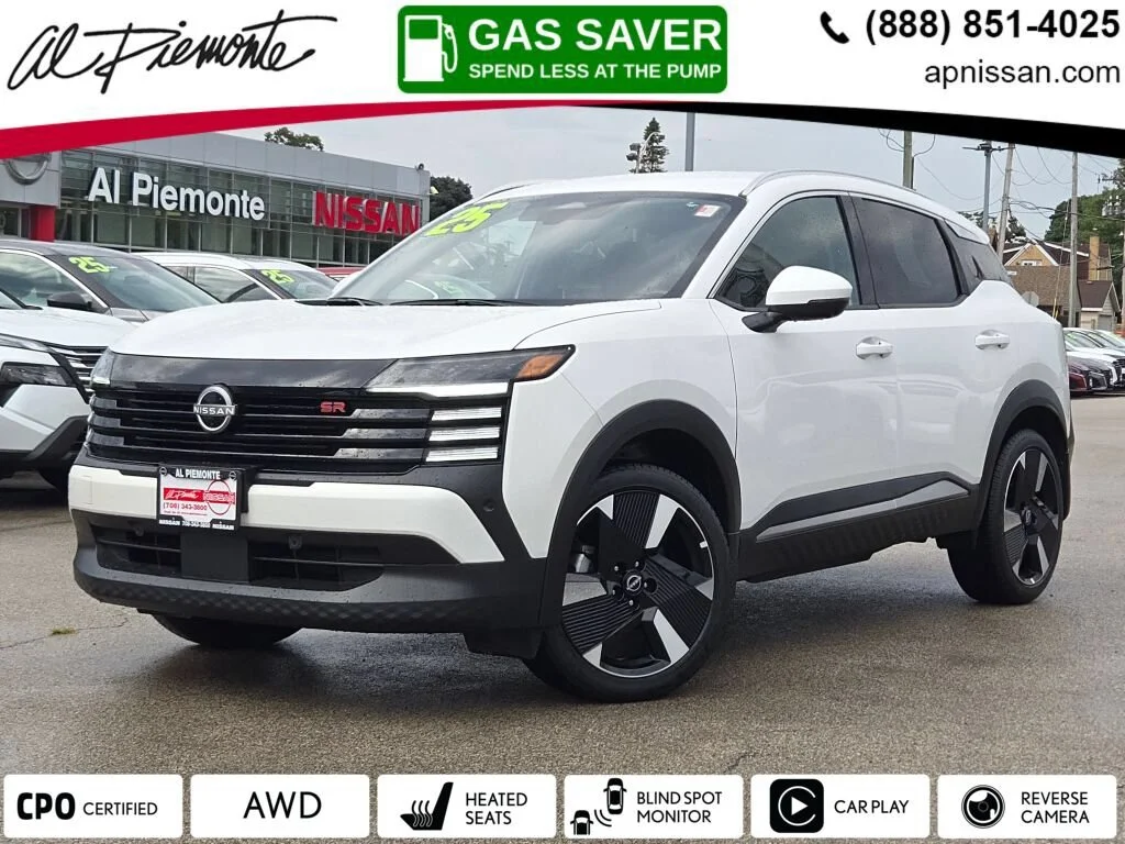 Used 2025 White Nissan SR image 1