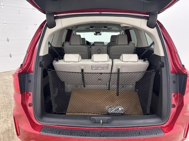2026 Honda Odyssey Touring - Photo 14