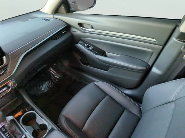 Certified Used 2024 Gray Nissan 2.5 SL image 15
