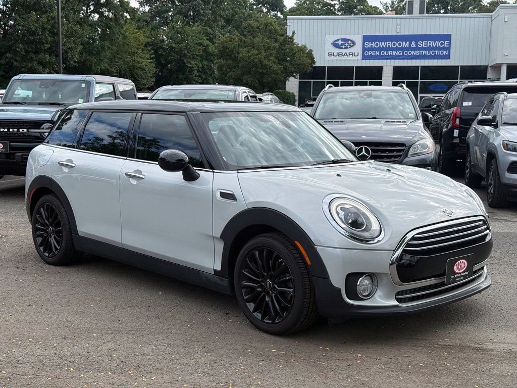 Used 2019  MINI  image 4