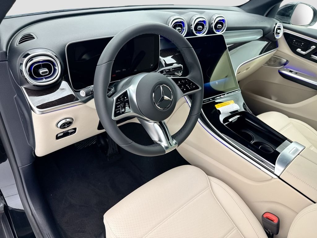 New 2026 Black Mercedes-Benz GLC 300 image 9