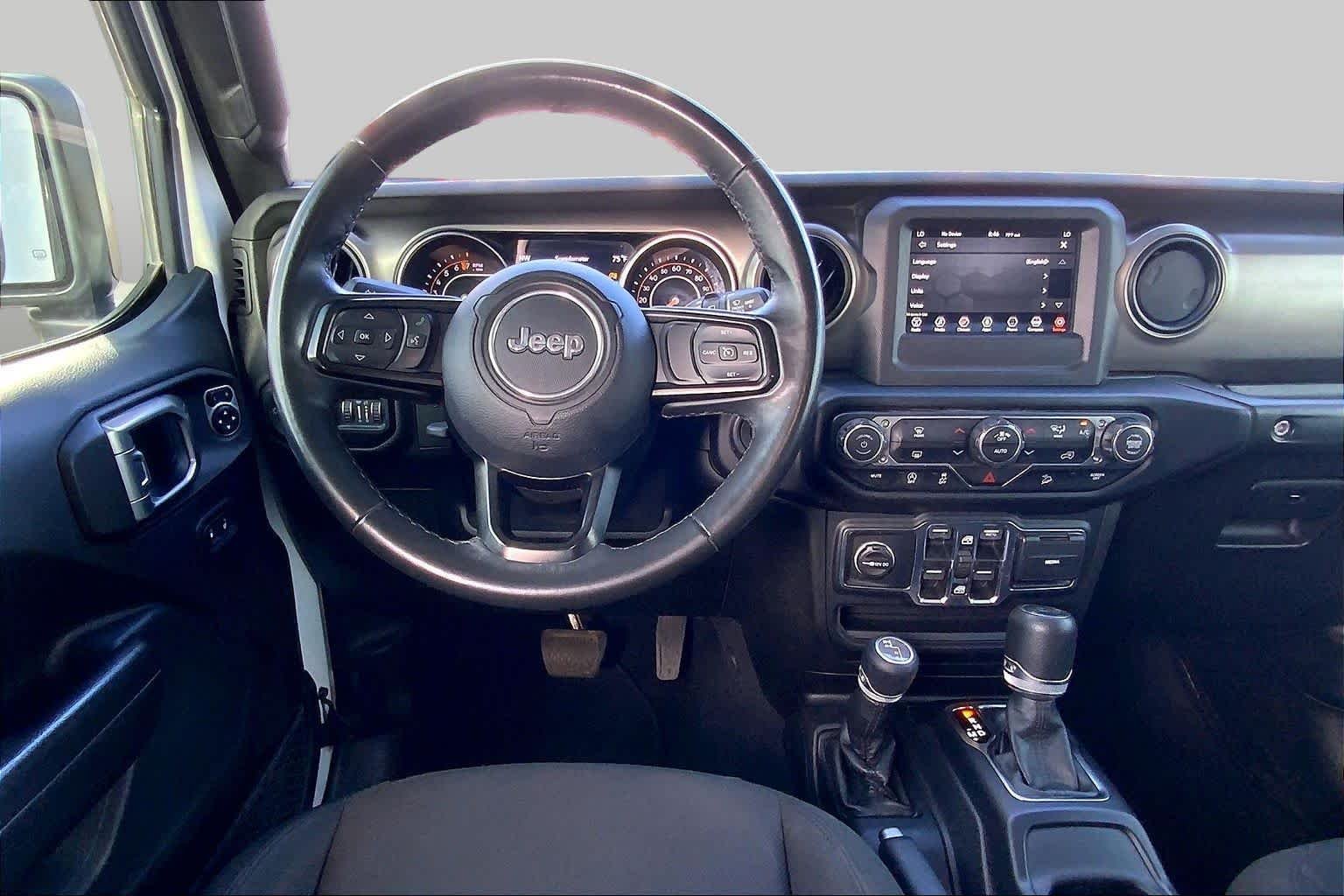 Used 2019 Bright White Clearcoat Jeep Sport S image 6