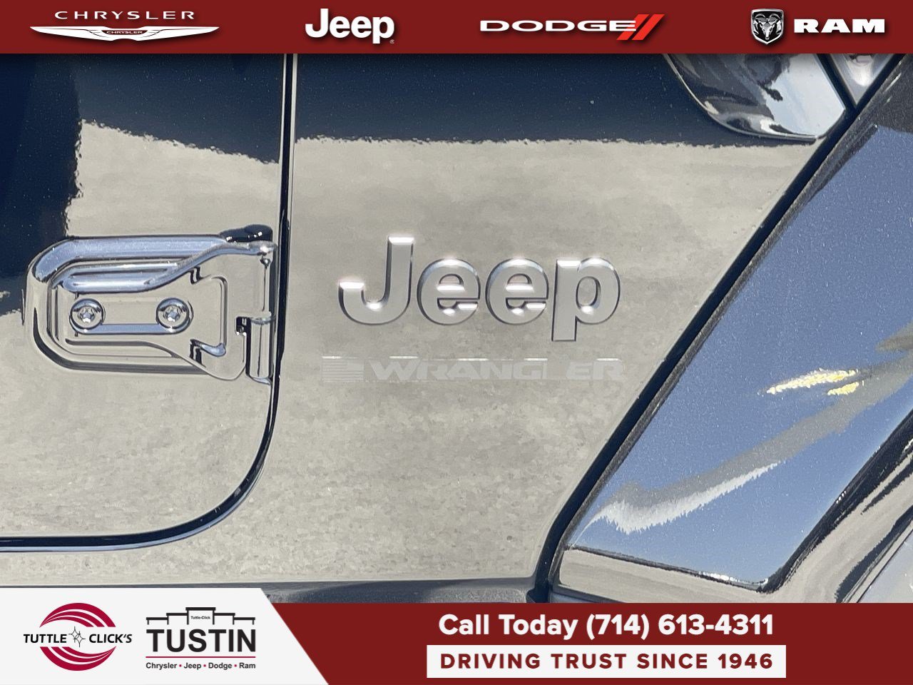 New 2026 Black Clear-Coat Exterior Paint Jeep Sahara image 8