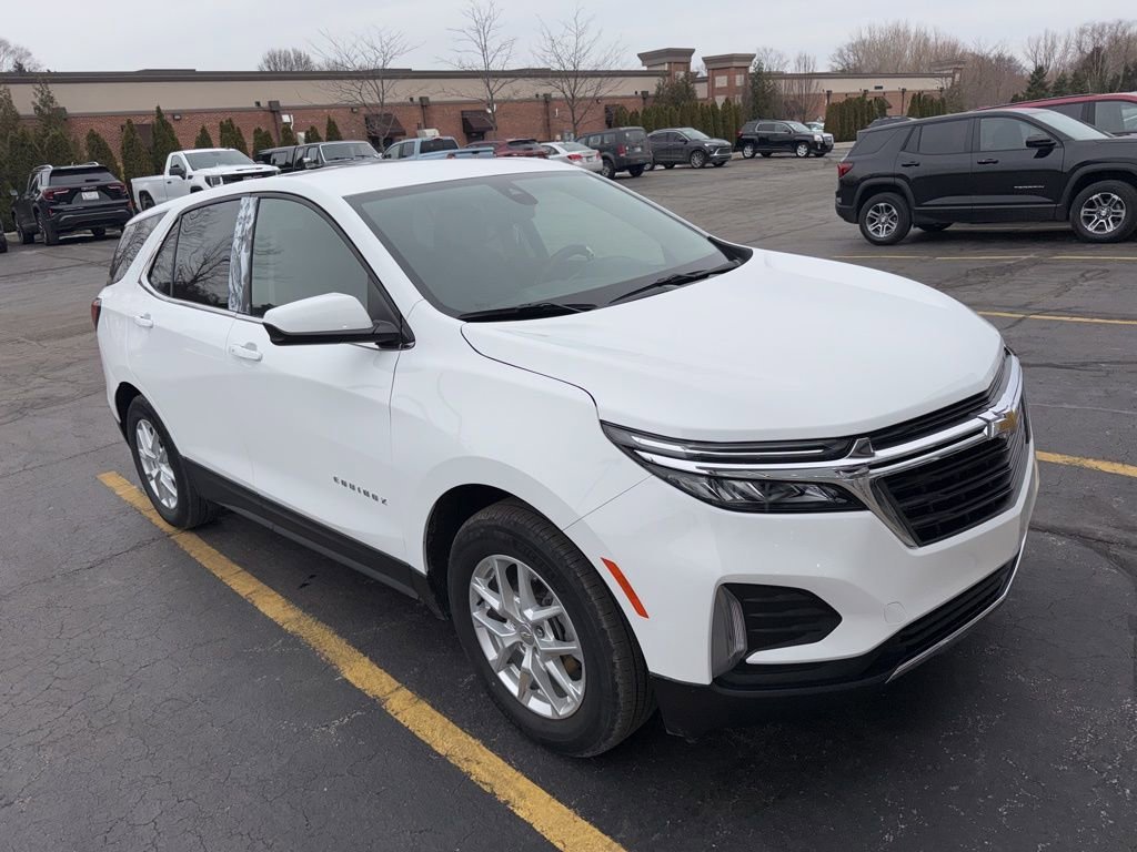 2023 CHEVROLET EQUINOX - Image 2