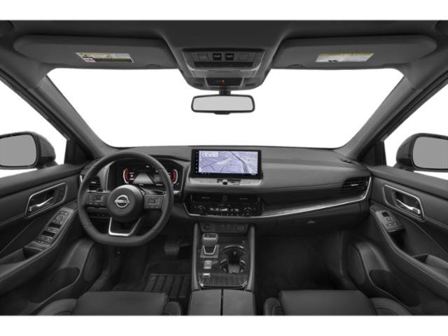 Used 2025 Champagne Silver Metallic Nissan Platinum image 5