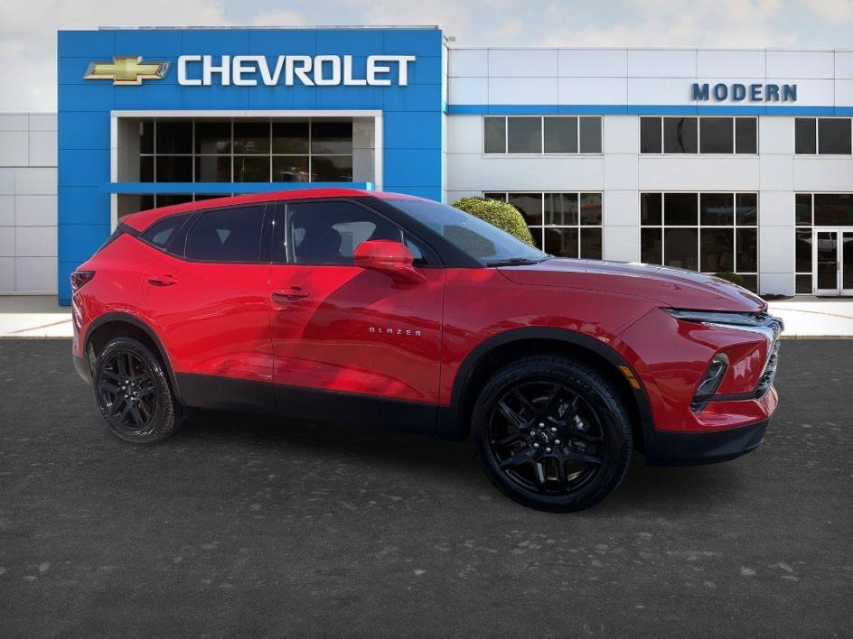 Used 2023 RED HOT Chevrolet LT image 6
