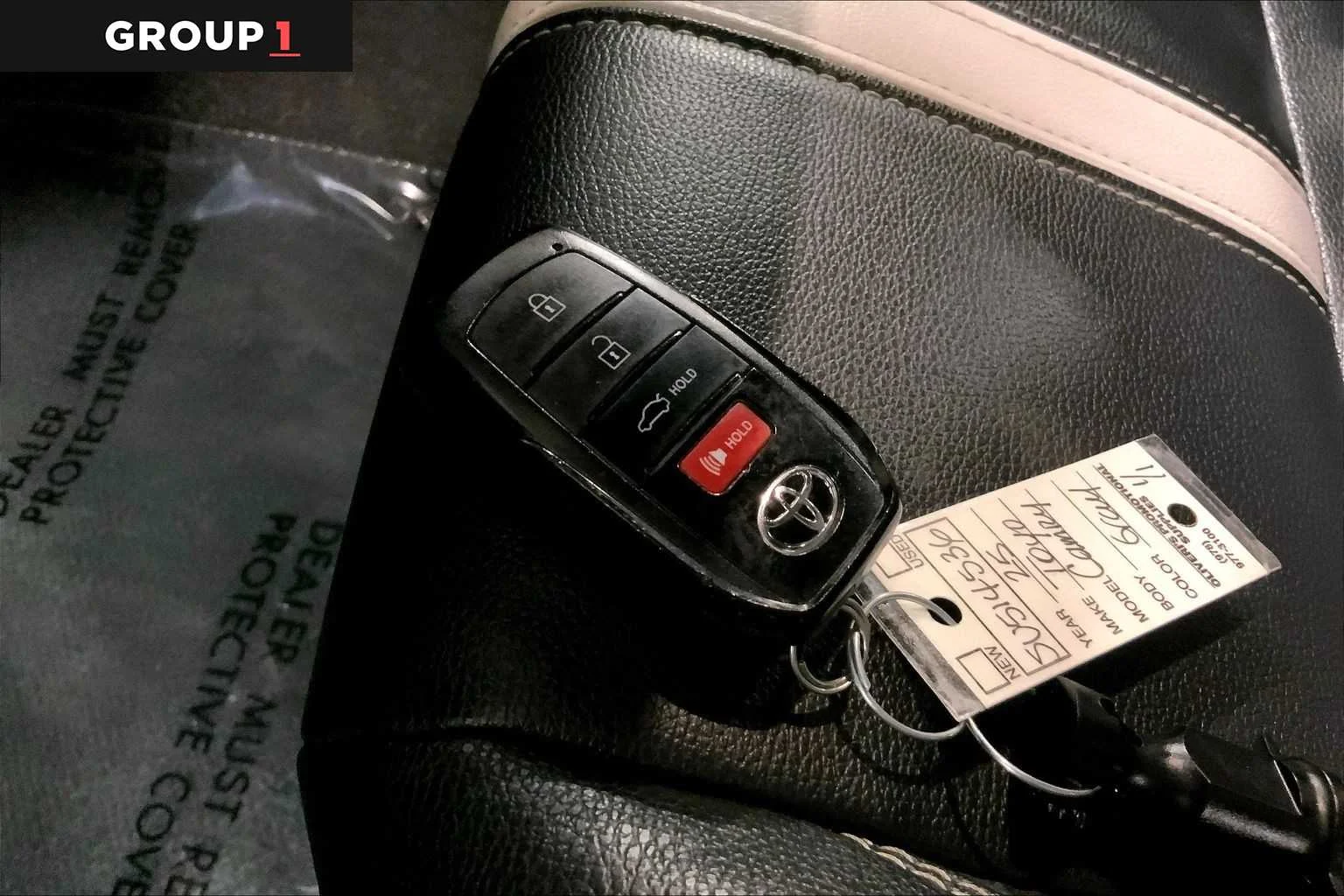 Certified Used 2025 Heavy Metal Toyota SE image 15