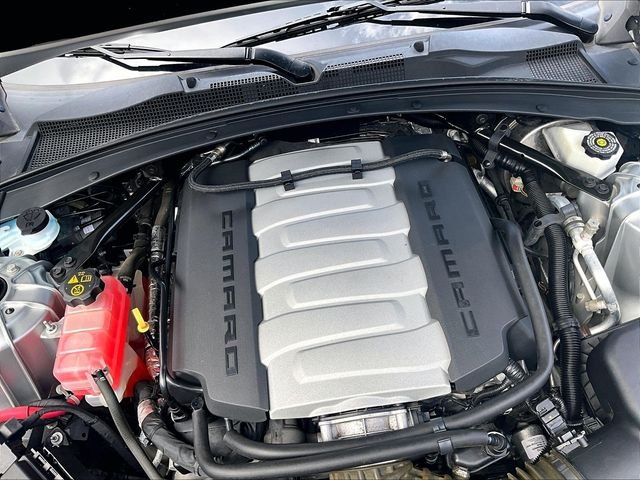 Used 2018 Silver Chevrolet SS image 32