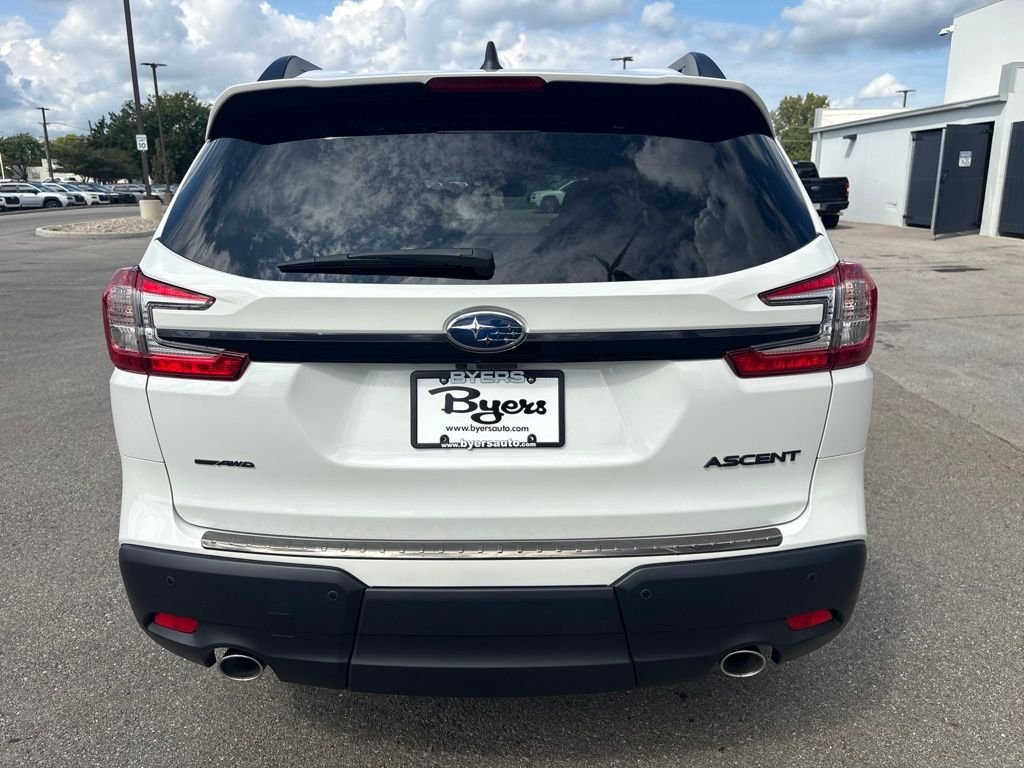 New 2027 CRYSTAL WHITE PEARL Subaru Premium 7-Passenger image 4