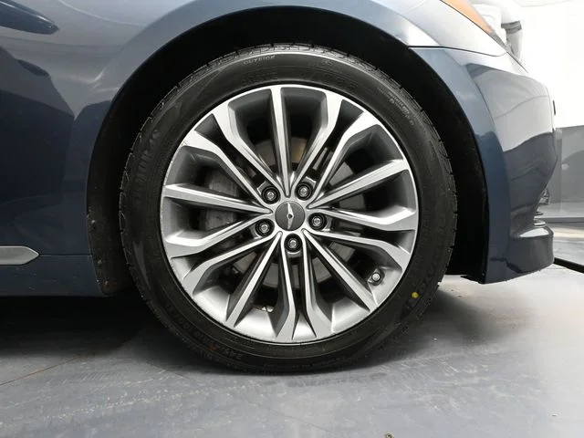 2015 Hyundai Genesis Base - Photo 16