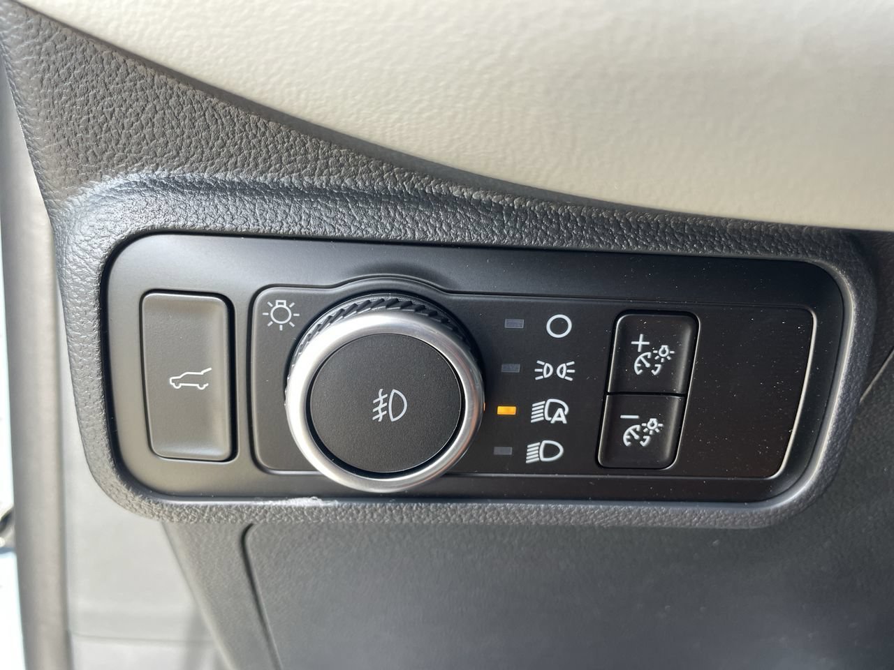 New 2026 Vapor Blue Metallic Ford Active image 26