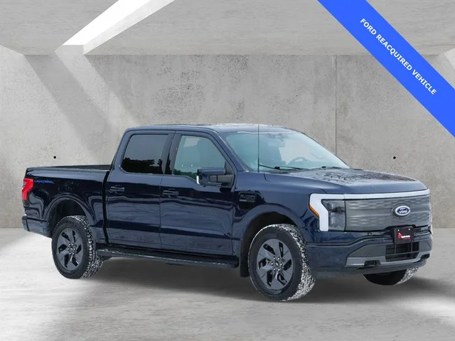 2022 Ford F-150 Lightning Lariat
